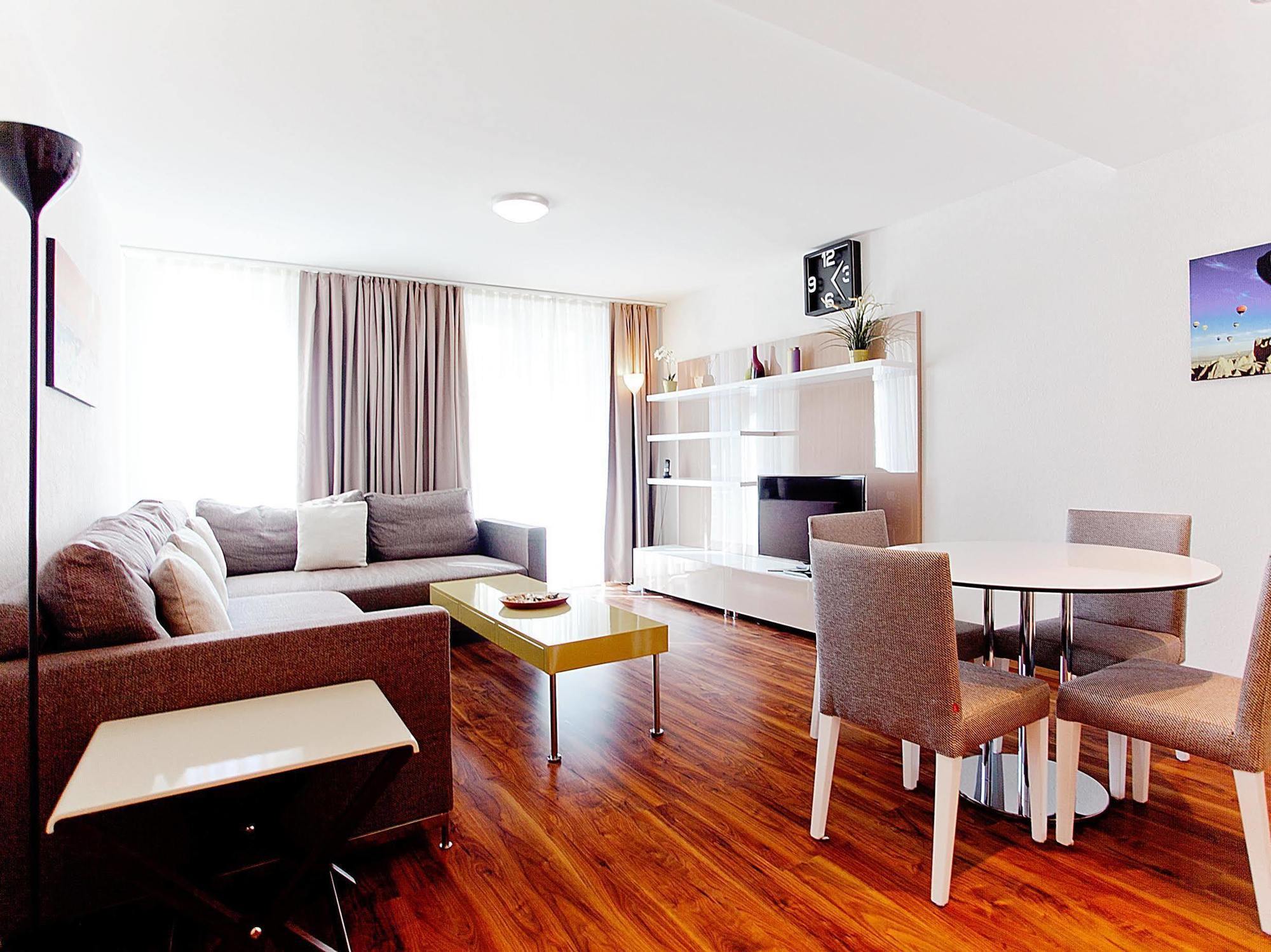 Premium Apartments By Livingdowntown Zürich Eksteriør bilde