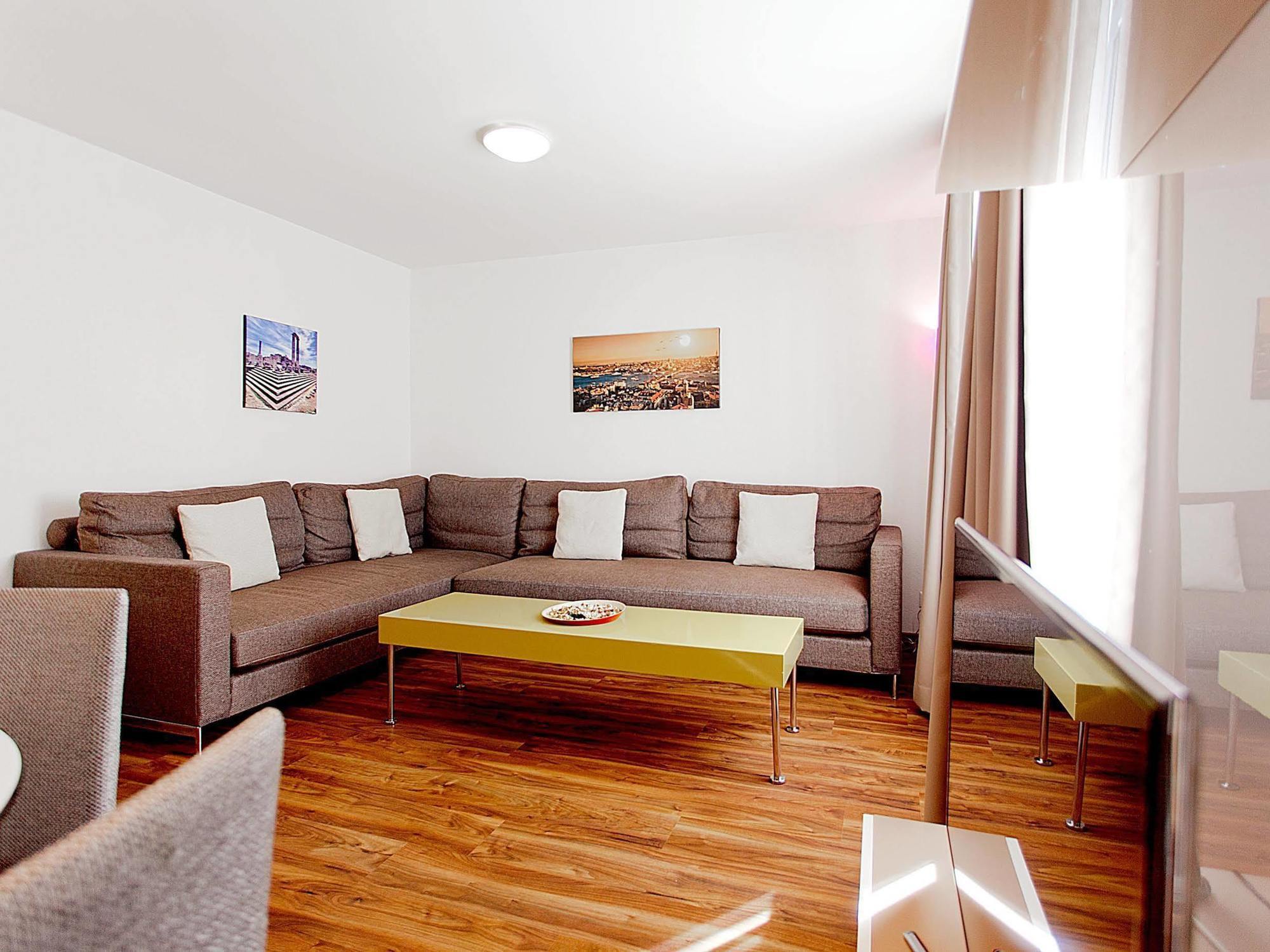 Premium Apartments By Livingdowntown Zürich Eksteriør bilde
