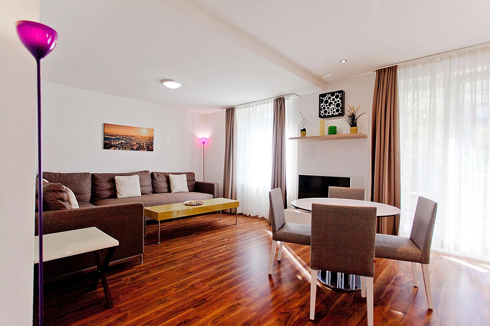 Premium Apartments By Livingdowntown Zürich Eksteriør bilde