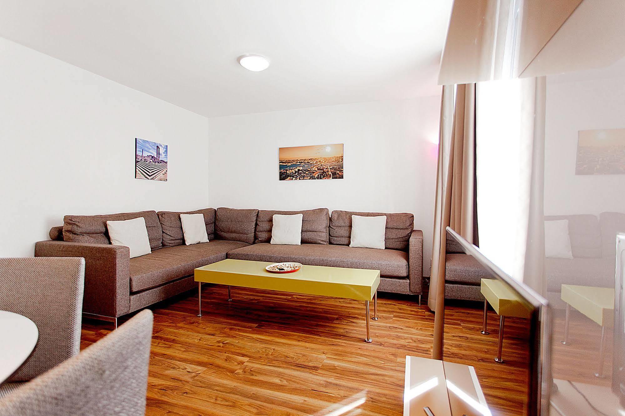 Premium Apartments By Livingdowntown Zürich Eksteriør bilde